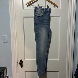 Judy blue high waisted blue jeans